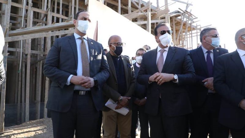 وزير الصحة يتفقد