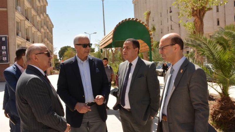 وفد جامعتى العلمين