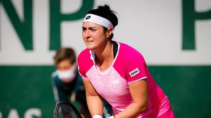 البطلة التونسية أنس