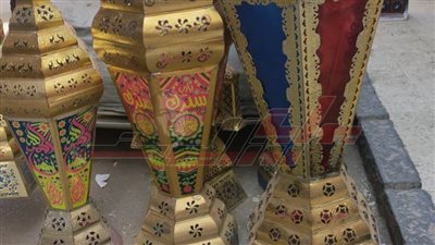 الفانوس الصاج مهنة قاومت الانقراض والحاج أبوجهاد أشهر صناعه في الإسماعيلية