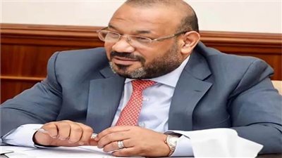 بوادر خلاف بين رئيس المريخ وقطاع الرياضة بالفريق عقب بيانه الأخير