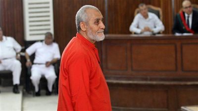 تأجيل محاكمة بديع والبلتاجي ومحمود عزت وآخرين بأحداث المنصة لـ 22 مارس