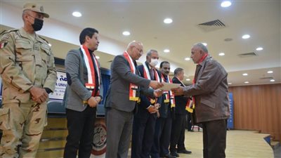 محافظ القليوبية ورئيس جامعة بنها يشهدان احتفالية الجامعة بيوم الشهيد