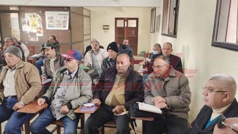 خلال الندوة