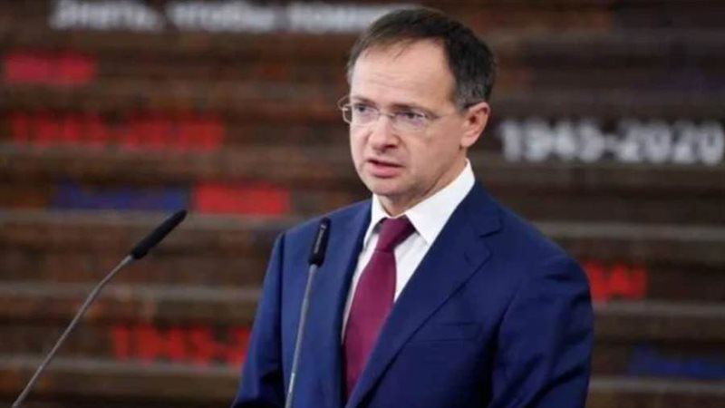 فلاديميرميدينسكي