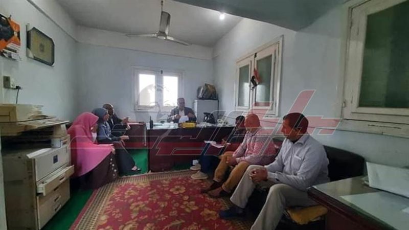 المسؤلين خلال اللقاء