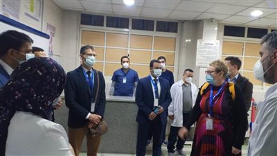 عبدالغفار يستقبل وفدًا من الكلية الملكية البريطانية لطب الطوارئ