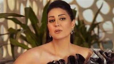 وفاء عامر تجسد شخصية شريرة تسخر العفاريت