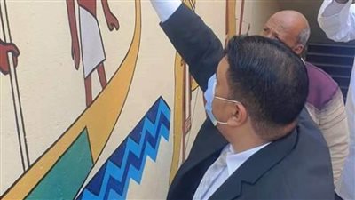 تجميل ورفع كفاءة سور مصنع السكر وسور السكة الحديد وأكشاك الكهرباء بجرجا