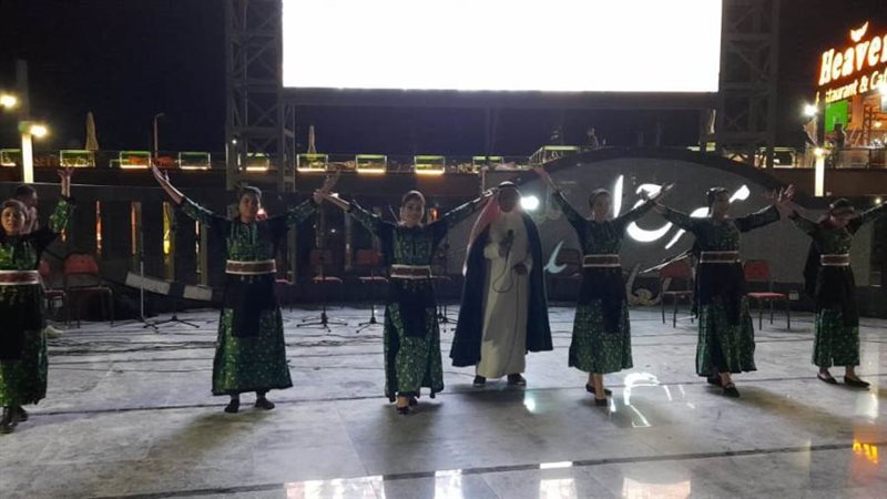 جانب من العرض