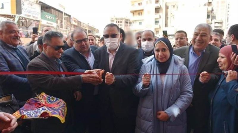 محافظ الشرقية يفتتح
