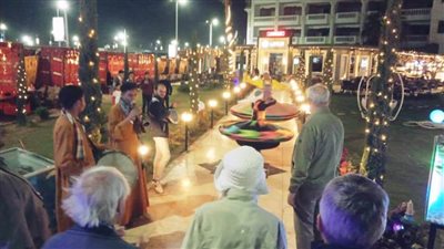 سوهاج تستقبل 57 سائحا أجنبيا لزيارة المناطق السياحية والأثرية