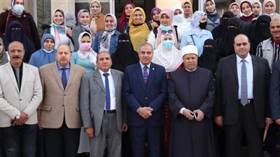 رئيس جامعة الأزهر ومحافظ بورسعيد يشيدان بجهود الرئيس السيسي نحو البناء والتعمير
