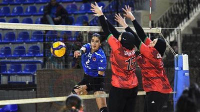 الأهلي يهزم سبورتنج ويصعد لنهائي كأس مصر لسيدات الطائرة