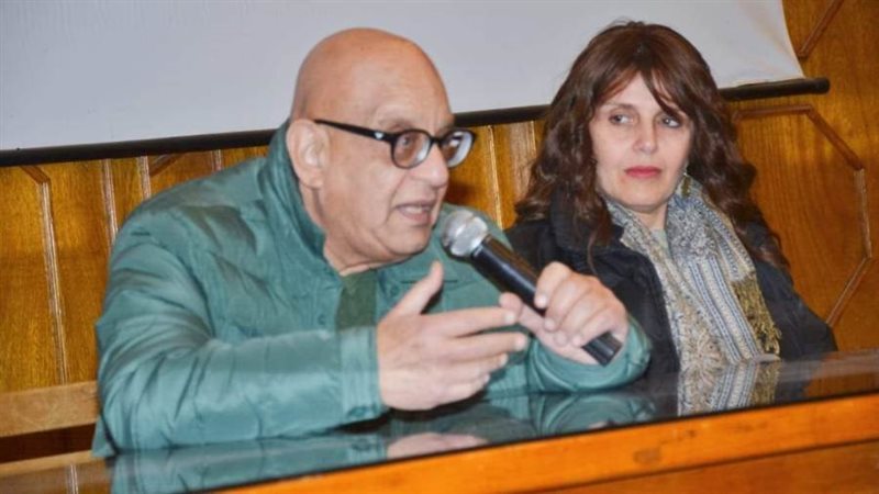 جانب من الندوة