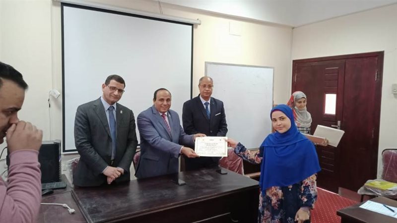 من جانب الدوره