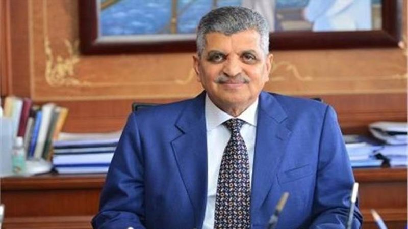رئيس هيئة قناة السويس