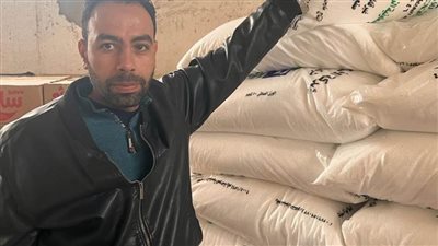 ضبط ١١٠ شكائر أسمدة مدعمة محظور تداولها خارج الجمعيات الزراعية بالبحيرة