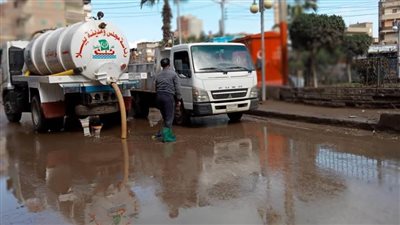 رفع مياه الأمطار بمدن وقرى كفر الشيخ واستمرار أعمال النظافة