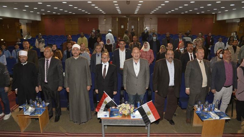 محافظ أسيوط ورئيس