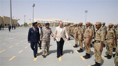 رئيس الأركان يعود من دولة قطر عقب مشاركته في فعاليات معرض 