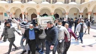 تشييع جثمان الفنان أحمد حلاوة لمثواه الأخير