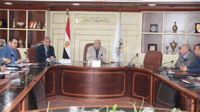 متابعة معدلات تنفيذ مشروعات الخطة الاستثمارية للعام المالي 2021/2022 ببني سويف