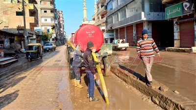 يونس يناشد المواطنين الابتعاد عن أعمدة الإنارة أثناء سقوط الأمطار 