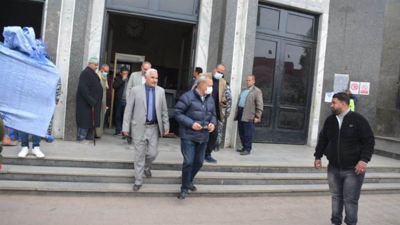 متابعة خروج الركاب