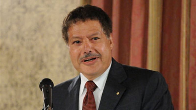 محافظ البحيرة ينعى