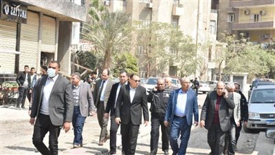 محافظ الشرقية يشدد على سرعة الانتهاء من أعمال تطوير شارع عمر بن الخطاب بالزقازيق