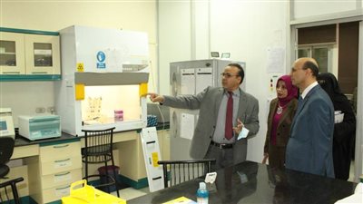 جامعة أسيوط تشهد افتتاح مشروع تطوير معمل الكروموسومات والبيولوجيا الجزيئية