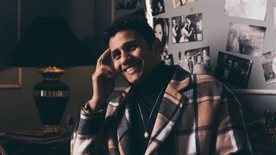 العرض الأول لـ