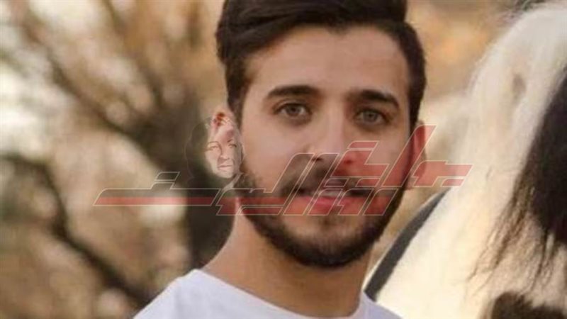 المطرب مصطفى حسن