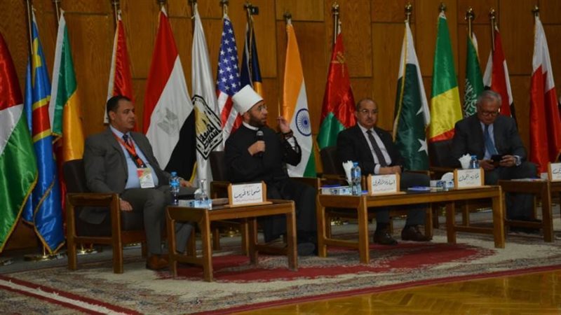 العرابي والأزهري