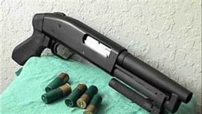 إصابة صاحب محل زجاج بطلقات خرطوش إثر تعدي عامل عليه بسوهاج  