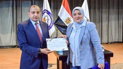 رئيس جامعة بنى سويف: حصول كلية الصيدلة على الجودة والاعتماد 