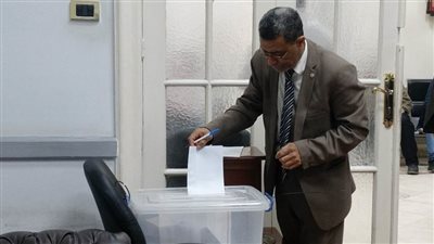 زيادة ملحوظة فى إقبال الأطباء البيطريين للتصويت في انتخابات التجديد النصفي