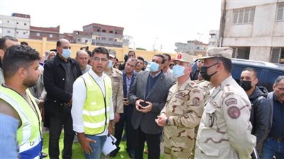 محافظ البحيرة وقائد المنطقة الشمالية العسكرية يتفقدان مشروعات حياة كريمة بكفر الدوار