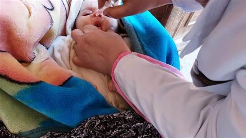 التطعيم ضد شلل الأطفال