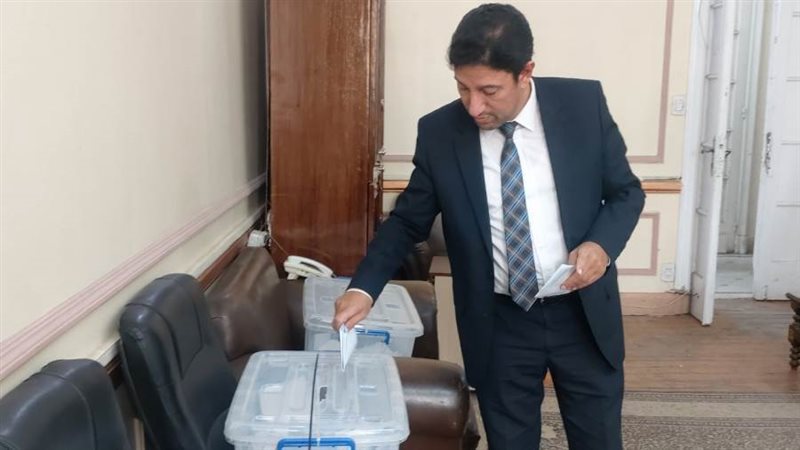 نقيب الأطباء البيطريين