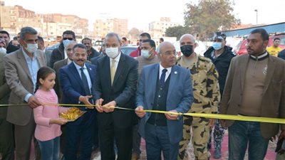 محافظ القليوبية يفتتح معرض 