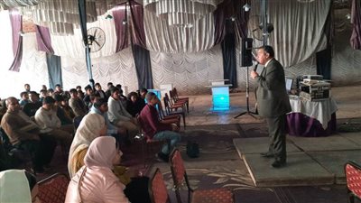 قوافل تعليمية مجانية لطلاب الشهادة الاعدادية والثانوية بمراكز شباب القليوبية