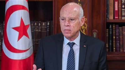 الرئيس التونسي يبحث مع رئيسة الوزراء والدفاع والداخلية والعدل محاولة الانقلاب الفاشلة