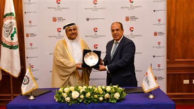  البرلمان العربي يوقع اتفاقية تعاون مشترك مع الجامعة البريطانية 