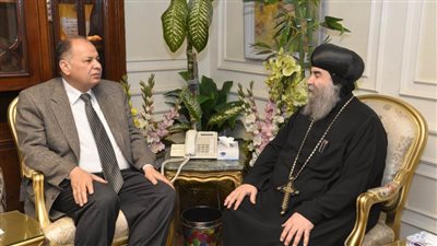 محافظ أسيوط يلتقي 