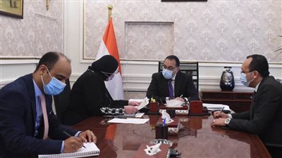 مدبولي: نعمل على دفع الصناعة المحلية خلال الفترة الحالية وتوفير مستلزمات الإنتاج