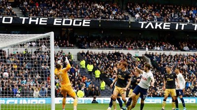 توتنهام يفرض وجوده بخماسية في شباك نيوكاسل في البريميرليج