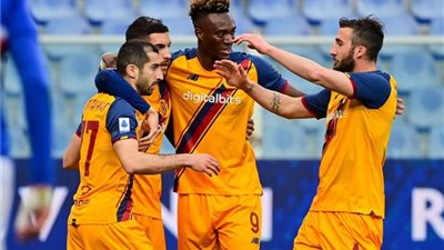 فوز روما على سامبدوريا في الدوري الإيطالي لكرة القدم