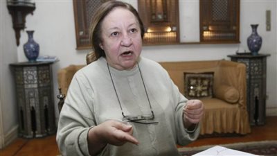 إيناس حقي.. أول سباحة مصرية في القرن العشرين